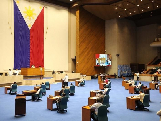 Bill on fixed terms for AFP execs gets final House nod