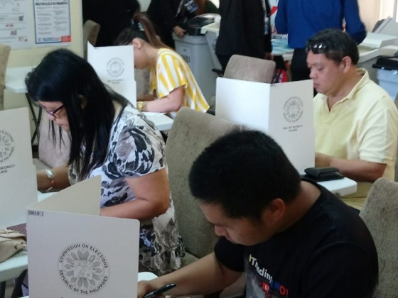 DepEd to help Comelec secure more benefits for teachers