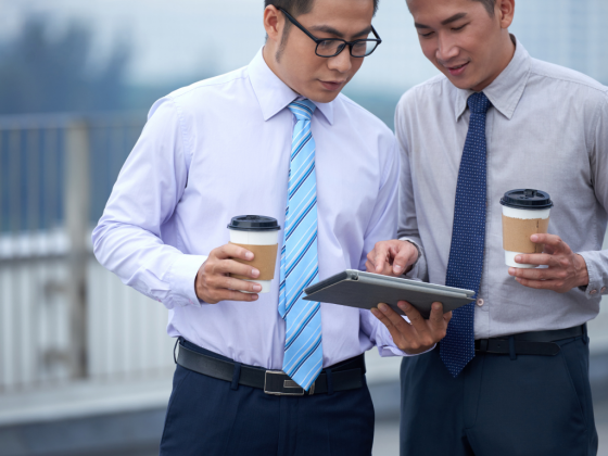Should I trust the information I read online?